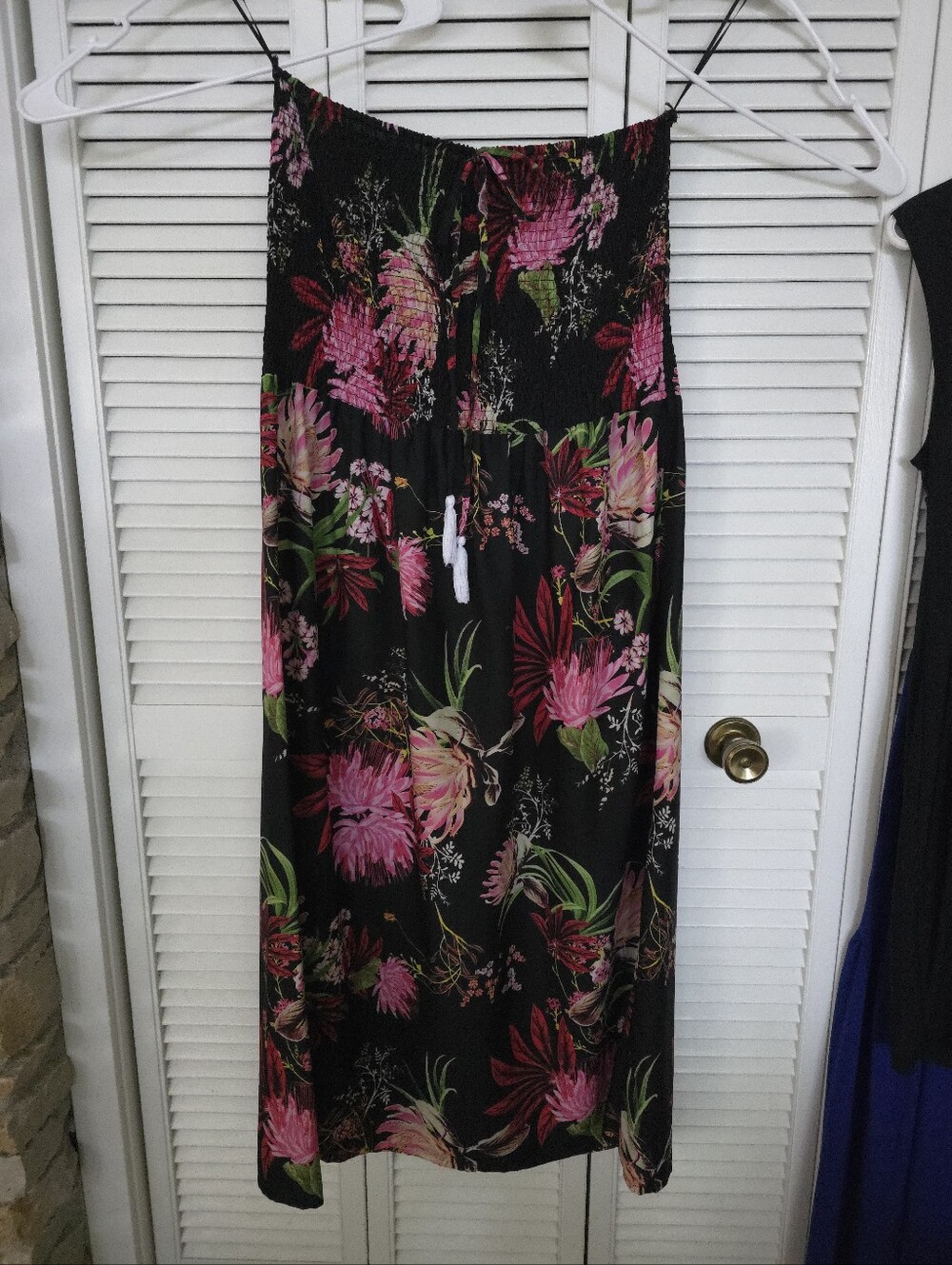 Women’s Black Floral Strapless Skirt - Pink Floral Print